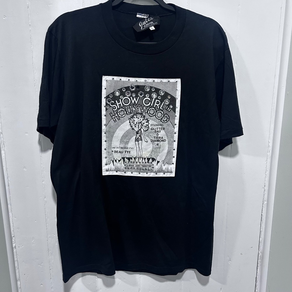 Jules of Margate Vintage Show Girl in Hollywood Bedazzled Graphic T-Shirt Large